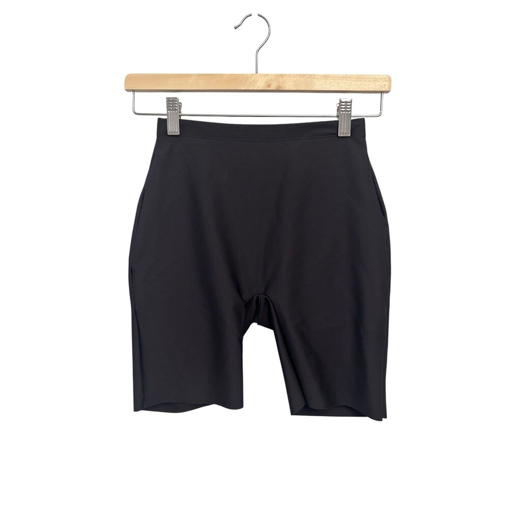 Skims Body Butt Enhancing Padded Short XS onyx New with tags